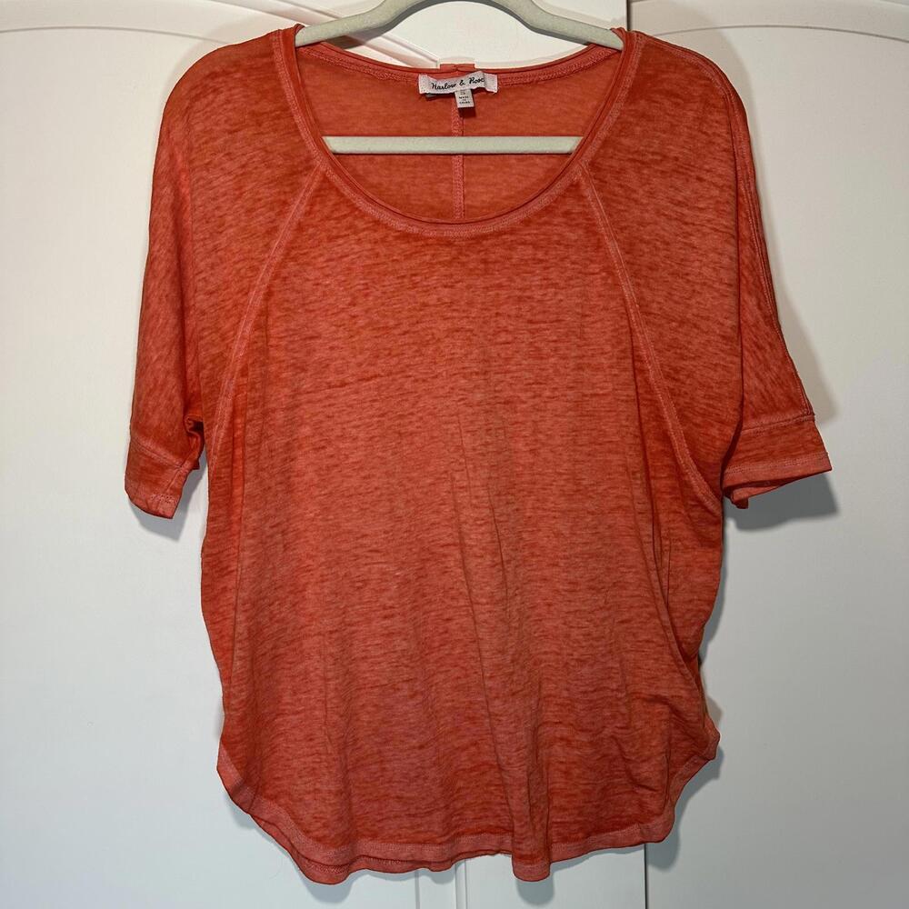 Harlow & Rose Burnout Tee Slouchy Flowy Comfort Size: Small